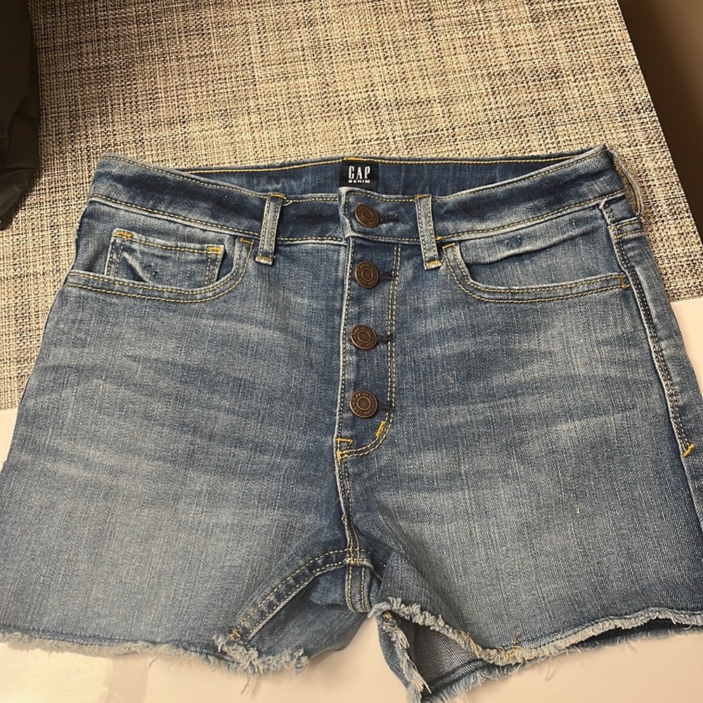 gap jean shorts